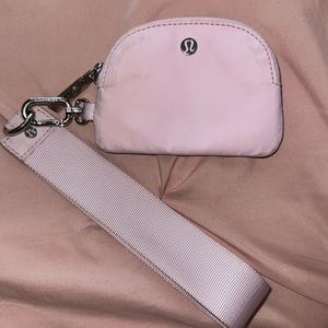 lululemon baby pink wristlet with pouch